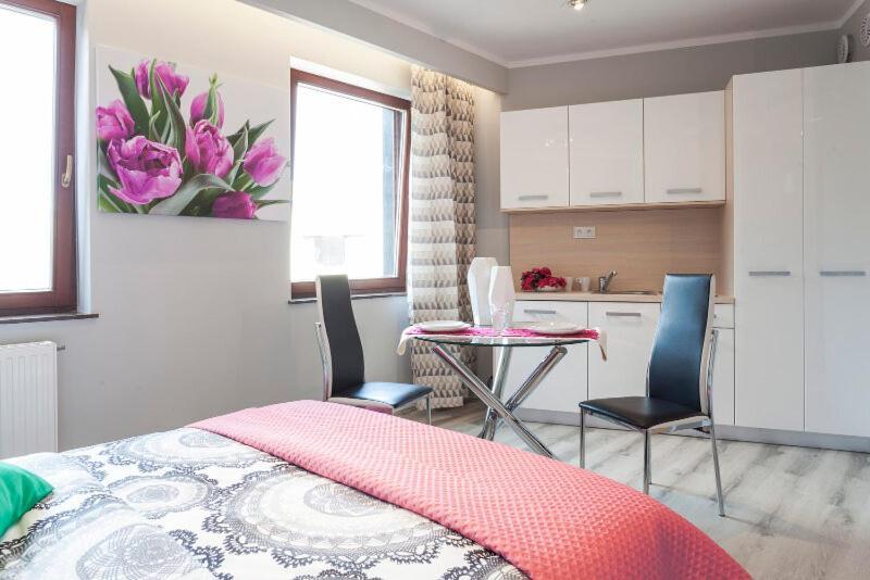 Apartments City Center Wroclaw - Parking Wliczony W Cene Ngoại thất bức ảnh