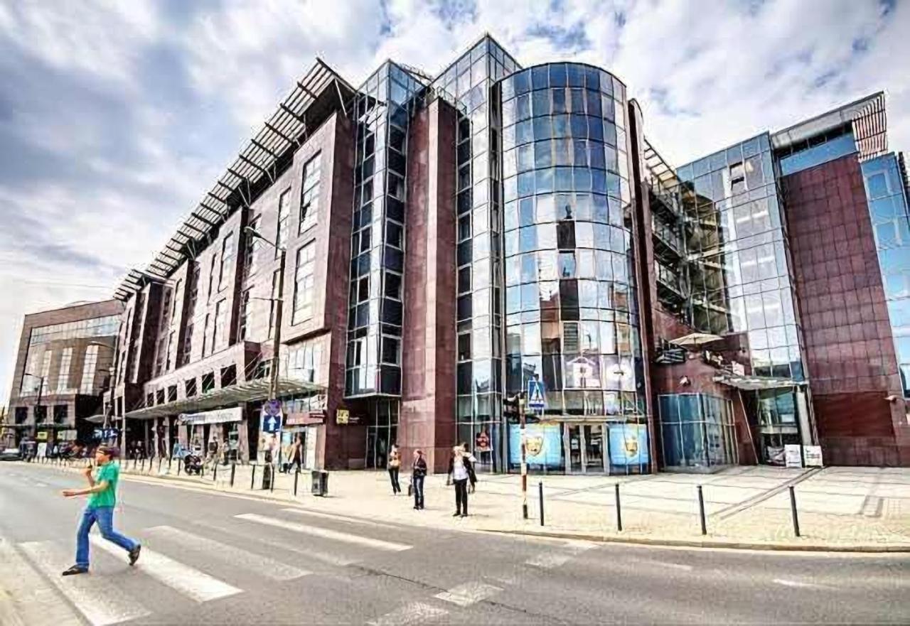 Apartments City Center Wroclaw - Parking Wliczony W Cene Ngoại thất bức ảnh