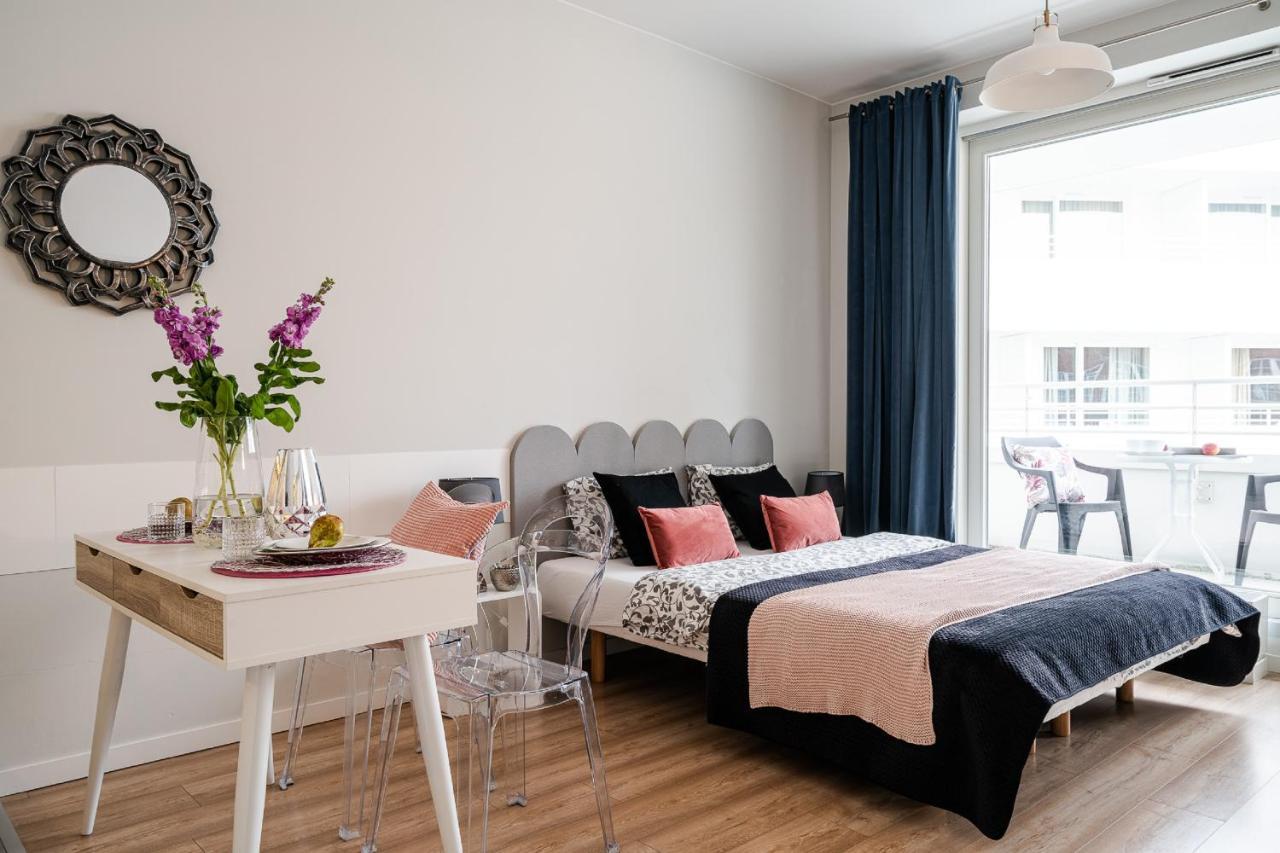 Apartments City Center Wroclaw - Parking Wliczony W Cene Ngoại thất bức ảnh